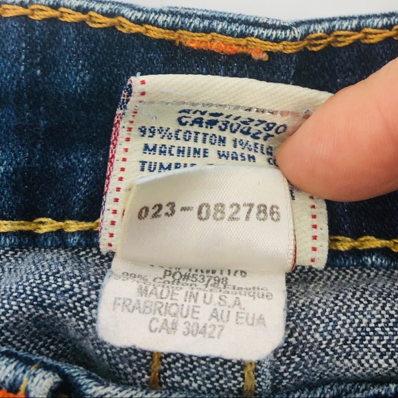 ✨True Religion Kate Cropped Semi Dark Wash Jeans - Picture 7 of 13